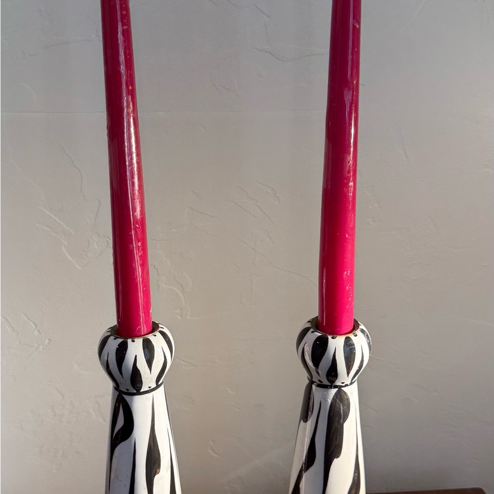 Evandale Porcelain pair‎ 9” handpainted black/white noble signed candle holders